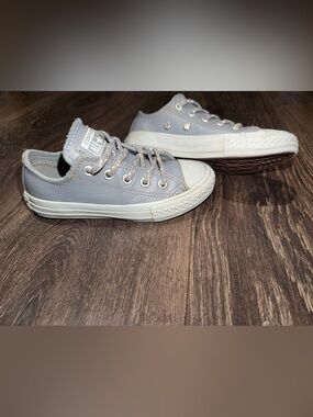Converse Chuck Taylor All Star Gray Leather Low Top Sneakers Kids Size 11